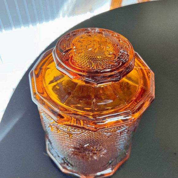 Vintage 1971-1989 New in Box Indiana Glass Tiara Sandwich Amber 7” Kitchen Stora - Picture 6 of 8